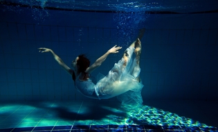 Underwater Nepean Ballet Shoot