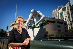 Lisa Roet Unveils David Greybeard Sculpture